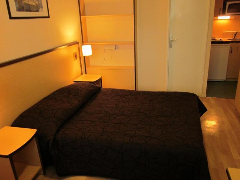 Kosy Appart'Hotel Le Champ De Mars Reims Exterior foto