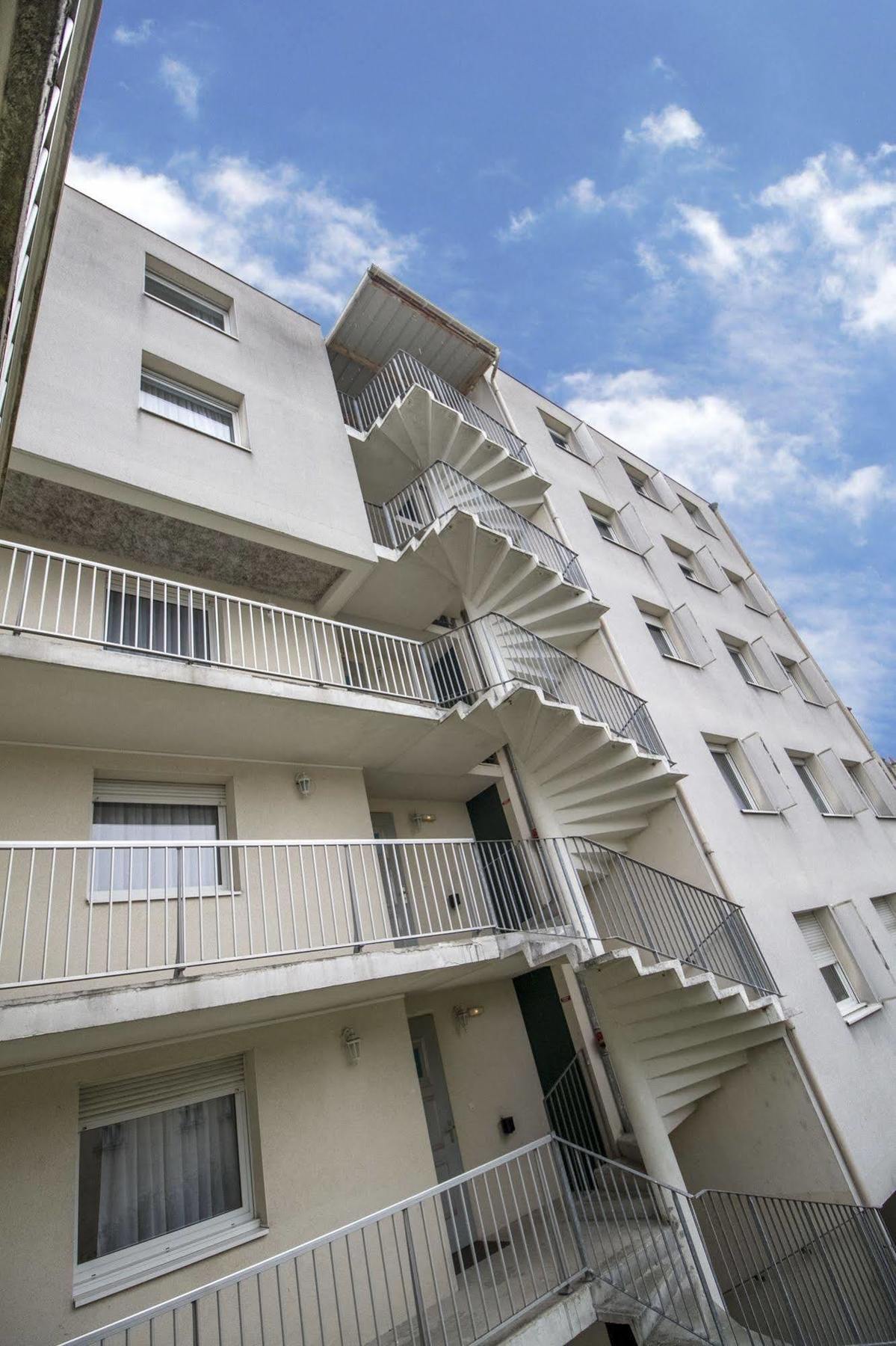 Kosy Appart'Hotel Le Champ De Mars Reims Exterior foto